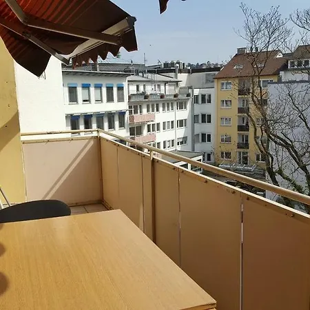 Apartamento Schloss In Heart Of Estugarda
